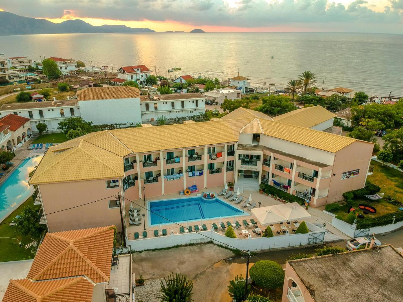 Timos Hotel Laganas Dış mekan fotoğraf